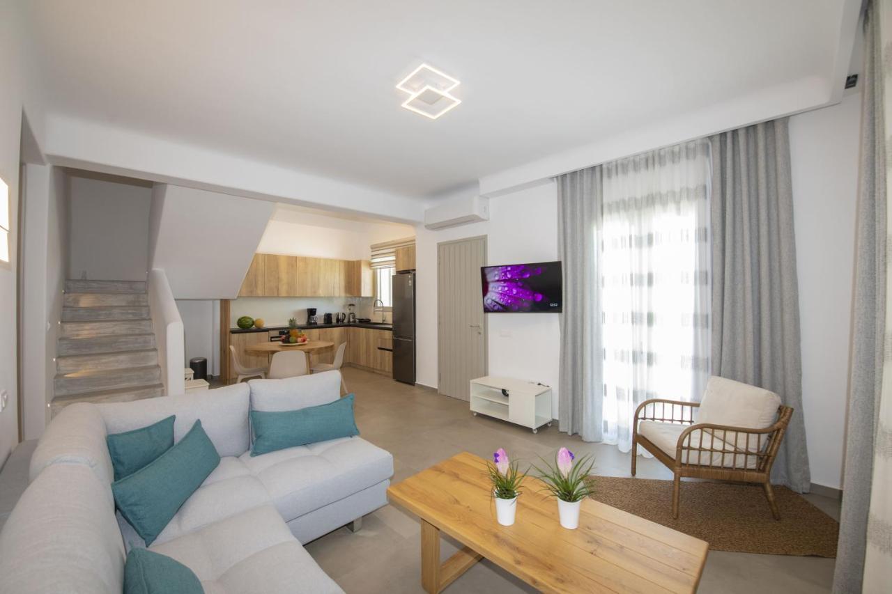 Summer Breeze Luxury Mykonos Villa *